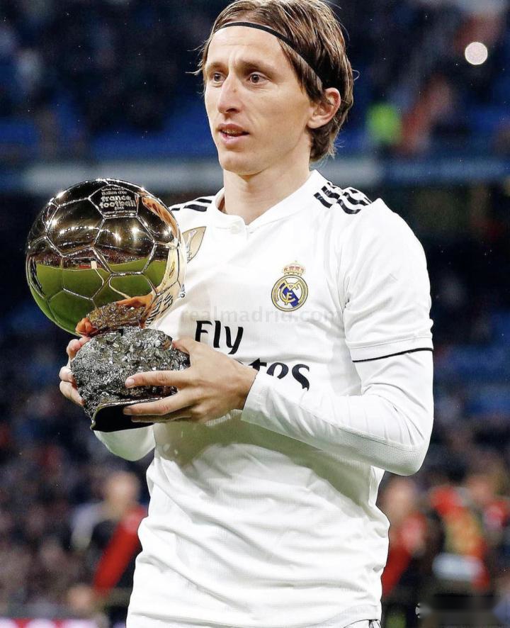 2025 赛季回顾：保罗·斯肯斯单季 1.98 ERA 的表现，助其成为了全美棒球偶像的代名词